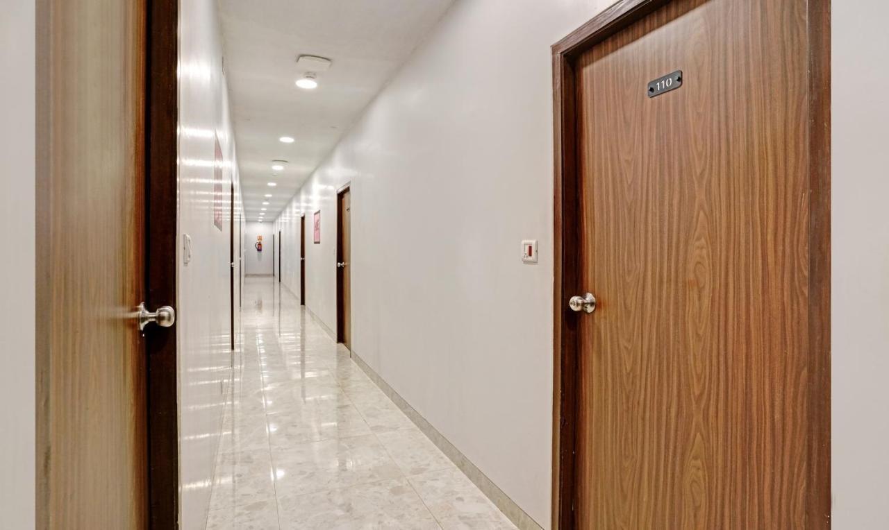 Itsy By Treebo - Didar House Hotell Navi Mumbai Exteriör bild